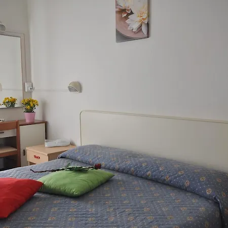 Roxy Floridiana Ξενοδοχείο 3*