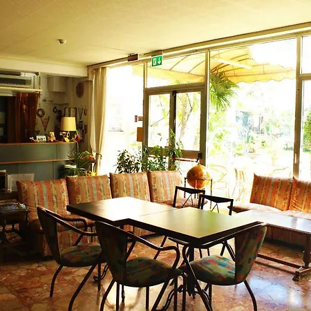 Roxy Floridiana Hotel Rímini